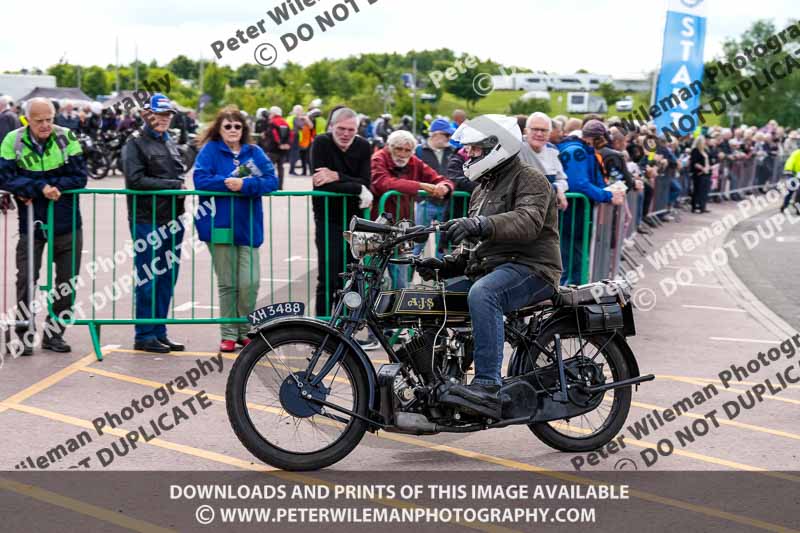 Vintage motorcycle club;eventdigitalimages;no limits trackdays;peter wileman photography;vintage motocycles;vmcc banbury run photographs